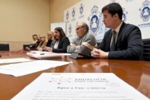 Algeciras presenta el proyecto Agua a Con-Ciencia"