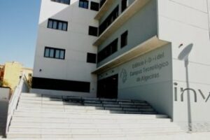 10 años del campus y sueños incumplidos