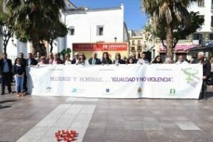 La sociedad algecireña vuelve a unirse contra la violencia de género