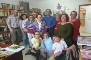 El Director del Archivo Municipal de Algeciras visitó el barrio Acebuchal