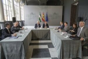 "La importancia del sistema portuario andaluz requiere de una mayor inversión estatal en infraestructuras": Jiménez Barrios