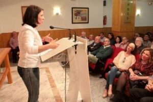 El equipo de Pedro Sánchez compara a Susana Díaz con "el coyote" en Algeciras