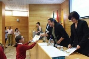 Se entregaron los premios del concurso escolar Mi primer barco"