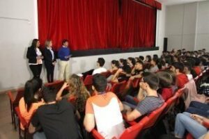 Comienza la XVII Semana del Teatro José Joya" del IES Isla Verde