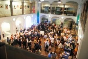 El Patronato, ayuntamientos y empresarios promocionan la provincia en Málaga y Granada