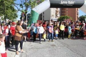 Se llevó a cabo la carrera solidaria familiar de la Escuela Infantil El Faro"