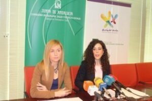 La Junta invertirá por el tejido asociativo y municipal de atención a las mujeres