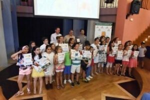 Los premios del concurso de dibujo Conoce tu entorno" fueron entregados