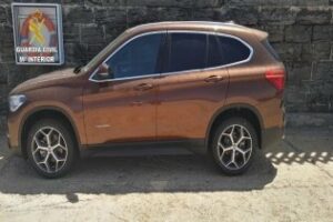 Dos detenidos acusados de adquirir vehículos robados con documentación falsificada en Tarifa