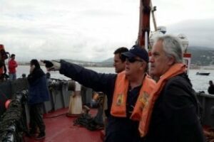 Agustín Muñoz comprueba el buen estado de las almadrabas de la provincia