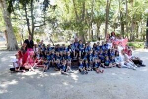 El alcalde felicita a los organizadores de la IV edición de Pequeferia