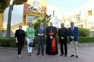 Bienvenida al arzobispo emérito de Sevilla, cardenal Carlos Amigo Vallejo
