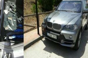 Interceptan un arsenal de armas y uniformes falsos de la Guardia Civil a sicarios del Estrecho