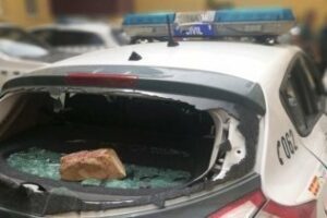 Incómoda: Agentes de la Policía Nacional y Guardia Civil, apedreados en una nueva operación anti narcos