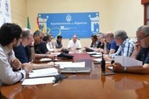 Normalidad en el Domingo por Sevillanas de Algeciras