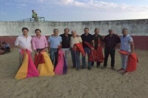 La Asociación Aficionados Prácticos Taurinos Algeciras participa en un tentadero con la ganadería de los Hermanos Torres Gallego