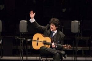 Soberbio réquiem por Paco de Lucía en Córdoba