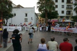 El movimiento "Cádiz por la República" se ha manifiestado en Algeciras