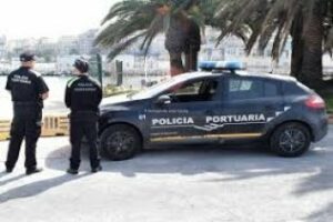 Detienen a un individuo por atentar contra la integridad de un agente de la Policía Portuaria