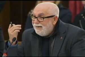 IU lleva a Diputación la desigualdad entre los trabajadores de las administraciones locales