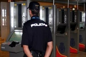 Más de 120 cabinas ABC System agilizan el cruce automatizado de fronteras en aeropuertos y puertos españoles