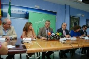 La Junta invertirá 28.100 euros al Centro Comercial Abierto