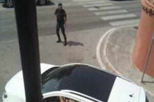 Tensa situación en San García por el abandono de un paquete sospechoso en un contenedor