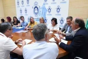 Colectivos y portavoces comienzan a implementar medidas para disminuir la contaminación aérea en Algeciras