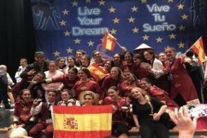 "Stylo Urbano" obtiene tres premios en el campeonato de danza europeo