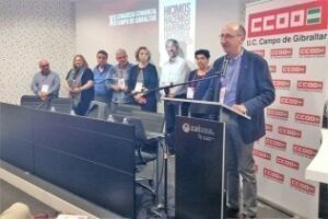 CCOO y UGT "lamentan" que Dastis no tenga un espacio para conocer las demandas de los trabajadores