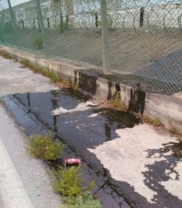 Verdemar denunciará a la refinería de Cepsa Gibraltar,por el grave vertido de hidrocarburos a cielo abierto