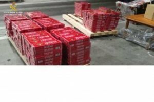 La Guardia Civil interviene 5.080 cajetillas de tabaco de contrabando en el puerto de Algeciras