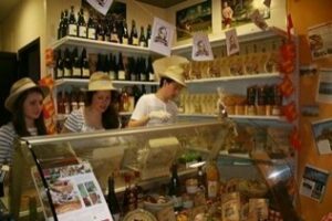 "Jueves Gastronómico reivindicativo" contra la violencia de género en Algeciras