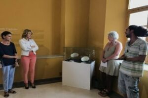 El Museo Municipal expone un cuenco de Teruel del siglo XVII como pieza del mes