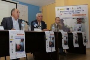 Mena destaca la importancia de tratar el tema de la inmigración desde la veracidad