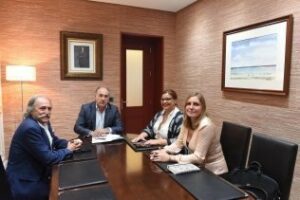 La productora AMR Management presenta sus proyectos al alcalde