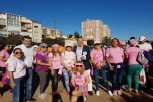 El alcalde se une a la celebración de la VII Marcha Solidaria contra el cáncer de mama