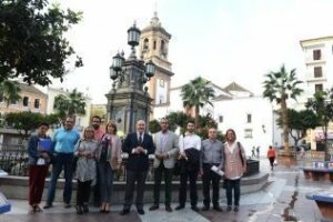 Comienzan los trabajos de rehabilitación ornamental de la Plaza Alta