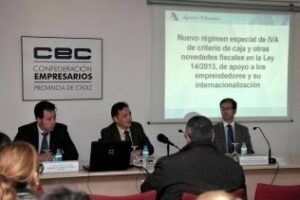 Pymestrecho: Charla-coloquio en Algeciras, "El relevo generacional en la empresa familiar"