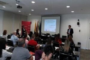 La Cámara imparte un taller sobre los hábitos de consumo para mejorar las ventas