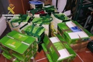 La Guardia Civil interviene 293 kilos de tabaco para shisha