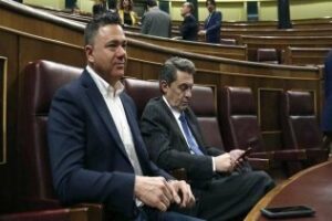 Unidos Podemos logra frenar los despidos de los militares mayores de 45 años