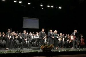 La Coral Portus Albus" recorre la comarca a través de sus pasodobles en el Teatro Florida