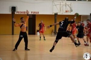 El Colomer Dental Algeciras visita este domingo al Balonmano Triana