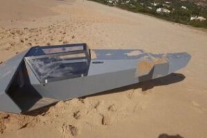 Un mini submarino prendió las alarmas en las autoridades de Tarifa