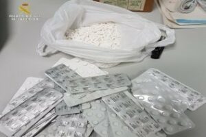 La Guardia Civil detiene a una persona con 1.710 comprimidos de Rivotril y Trankimazín