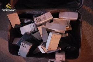 La Guardia Civil recupera 82 teléfonos móviles sustraídos