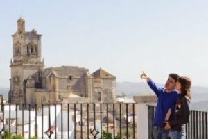 La provincia recibe en noviembre 21.000 turistas más que en el mismo mes de 2016