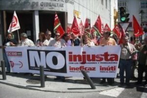 La Plantilla de Jardines suspende las movilizaciones tras conseguir el compromiso de una reunión a tres bandas