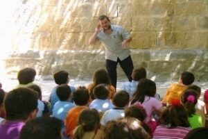 Conozcan la verdadera autoría de "El gigante Botafuegos"